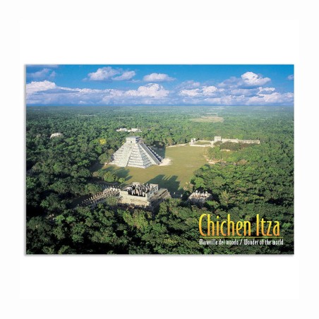 Tarjeta postal con vista aerea de la Pirámide de Chichen Itza, souvenir y recuerdo de Cozumel, Mexico