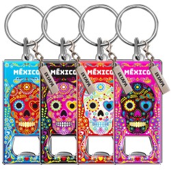 Llavero destapador de metal con una calavera. Souvenir de Ixtapa, México.