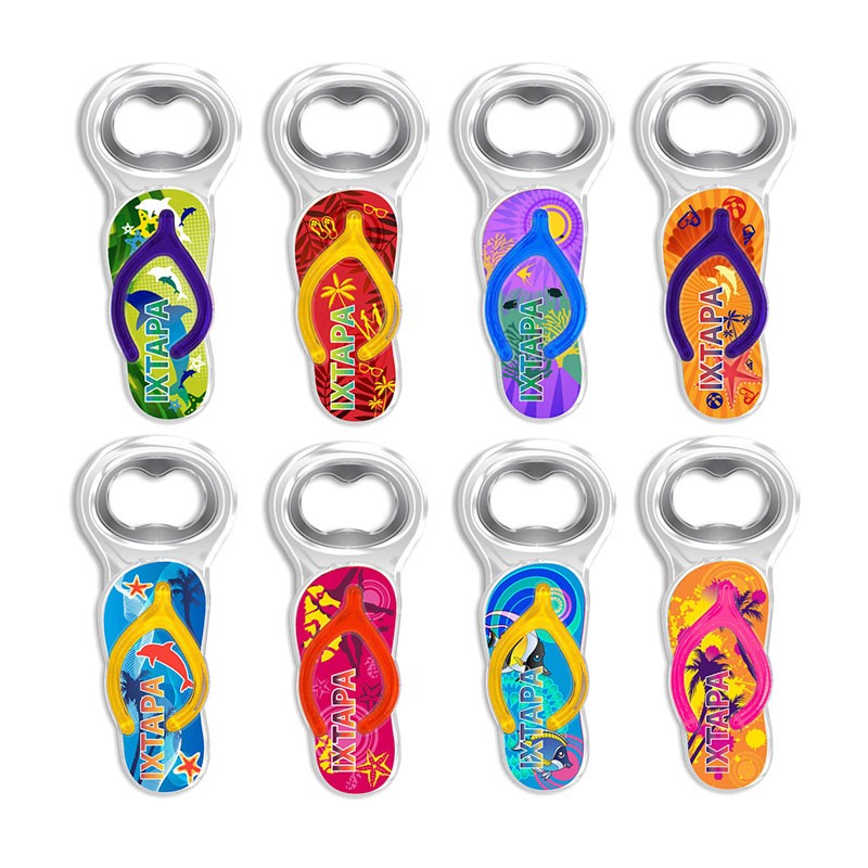 Destapador de acrílico en forma de chancla. Souvenir de Ixtapa, México