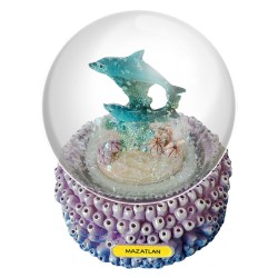 Esfera de nieve con 2 defines. Souvenir de Mazatlan, México