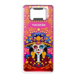 Destapador de metal con una catrina. Souvenir de la península de Yucatán, México.