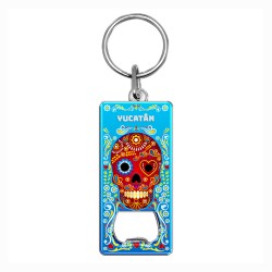 Llavero destapador de metal con calavera. Souvenir de Merida, Yucatan, Mexico