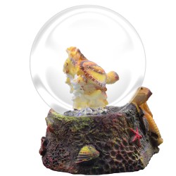 Esfera de nieve con una tortuga. Souvenir de Yucatán, México