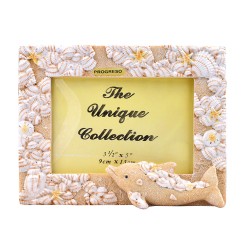 Portaretrato mediano  de resina con un delfín. Yucatan, Mexico.