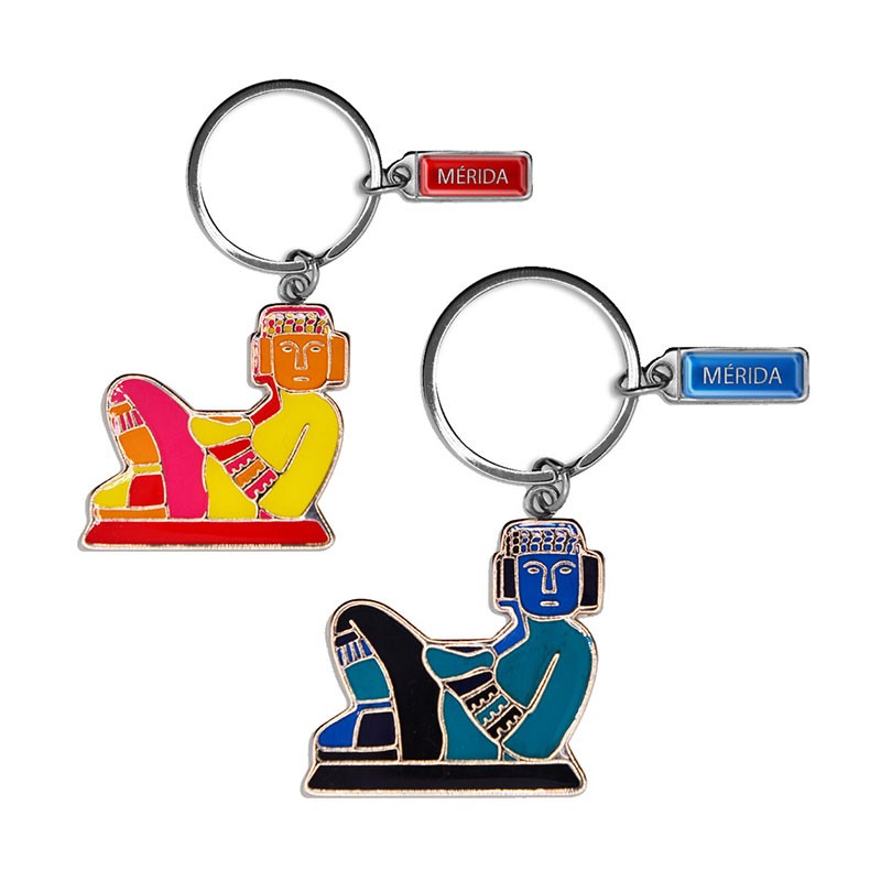 Llavero de metal en forma del Chac Mool. Souvenir de Merida, Yucatan, Mexico