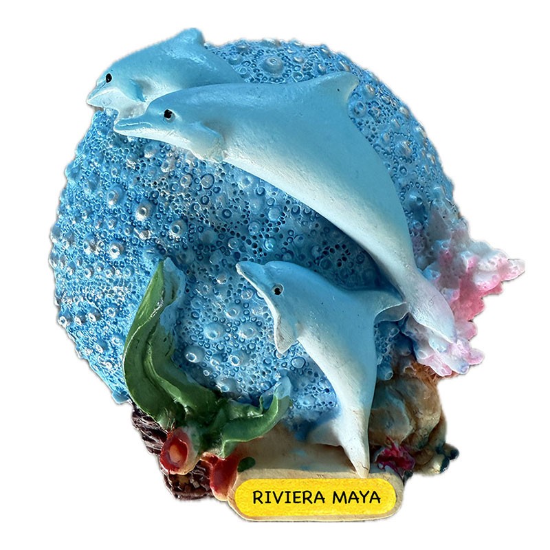 Magneto de resina con unos delfines y una concha. Souvenir de la Riviera Maya, México