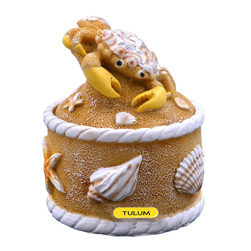 Caja de resina con acabado arena y figura de un cangrejo