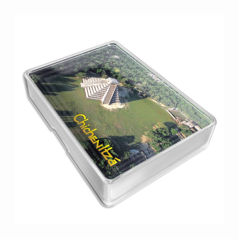 Barajas Pirámide de Chichen Itzá, souvenir y recuerdo de la Riviera Maya, México