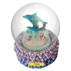 Esfera de nieve con 2 defines. Souvenir de la Riviera Maya, México