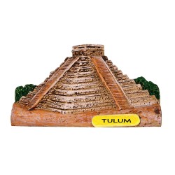 Magneto de resina Piramide Chichen Itza. Souvenir, recuerdo de la Riviera Maya, México.